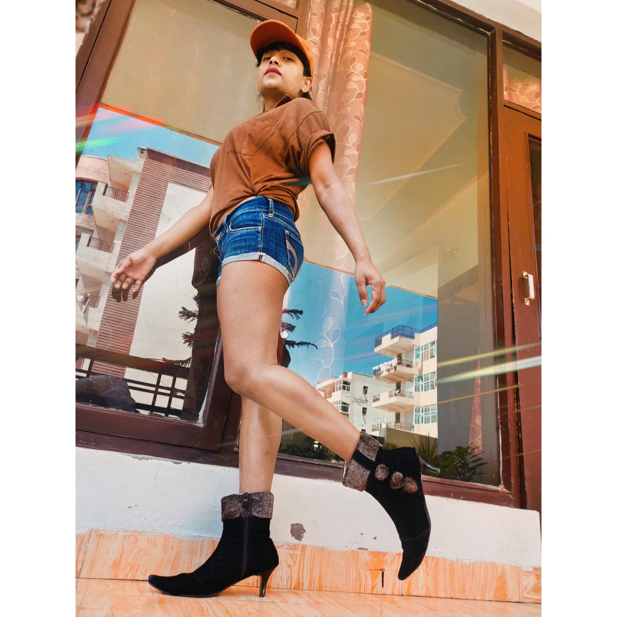 ShenNeupane's tweet photo. Miles to go before I sleep..!! 🥀
My instagram ID #iam__shen 

#shenneupane #fashionmodel #Influencer #markeing #media #newtwit #brand #promotion #modellife #Nepal #pokhara #Kathmandu https://t.co/xaJmht62hO