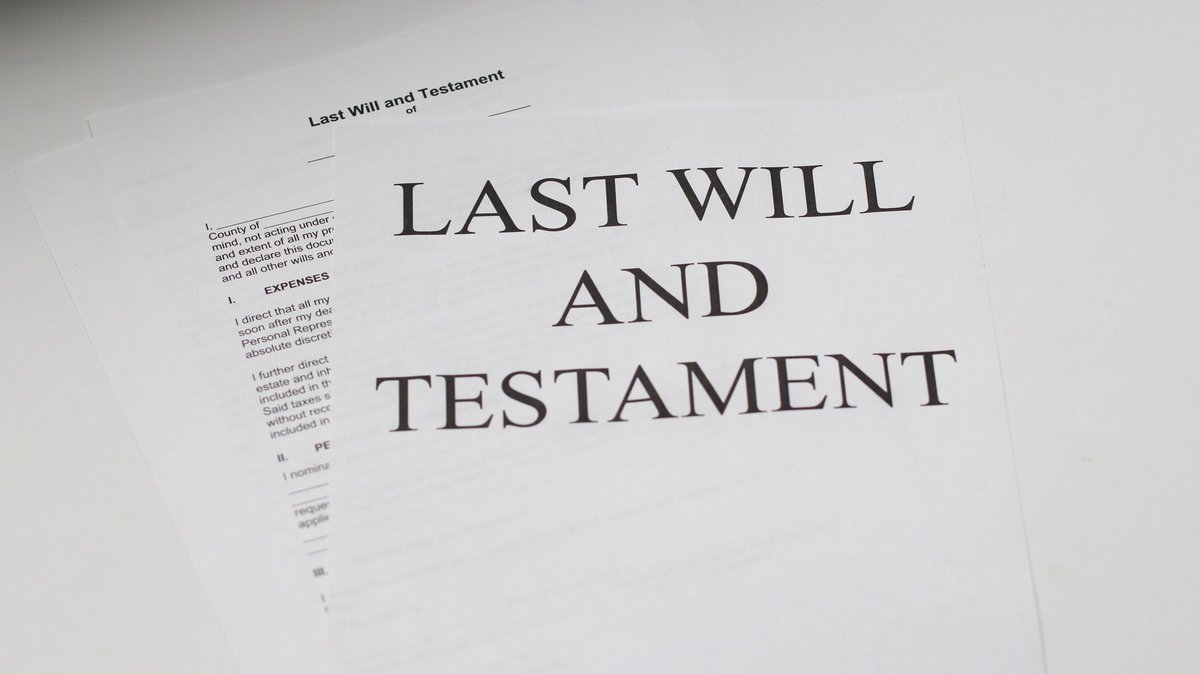 What would you leave behind for those you love when you’re gone?Leave a legacy not a mess.A  #Thread of people you know who died without a Will (and left a mess for their families).