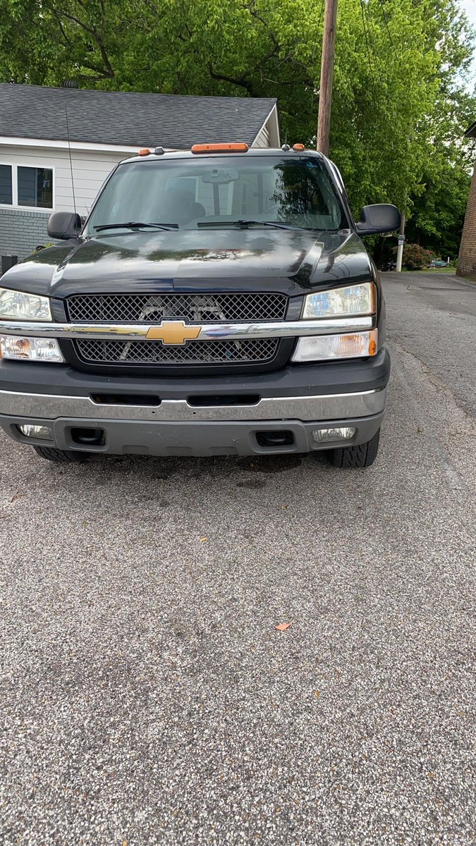TannerL_'s tweet photo. I’m 21 years old and financed my 2nd vehicle https://t.co/46AXooEq2h