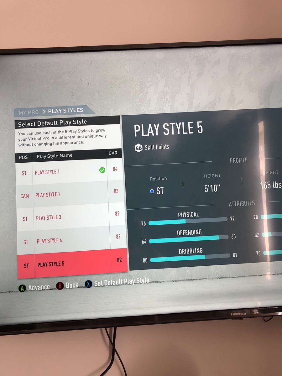 rmyrdin11's tweet photo. @EASPORTSFIFA I’ve played 38 games and have 46 points yet i should have 60 plus it keeps kicking me off games for no reason when my internet is fine https://t.co/FSQMcX6RZg