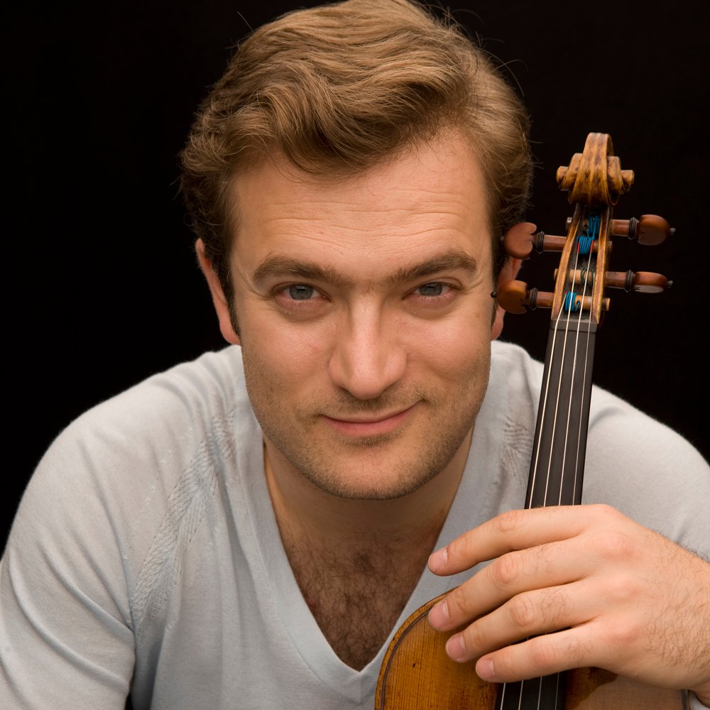 TheGailHenry's tweet image. It's all about the Seasons in today's #FullScore with @lizlyricfm @JOSESEREBRIER conducts the @RTE_NSO for Glazunov's interpretation and superb violinist @RCapucon performs Vivaldi's much loved Four Seasons  - all today from 1pm on @RTElyricfm    photo © @FranoisDarmigny