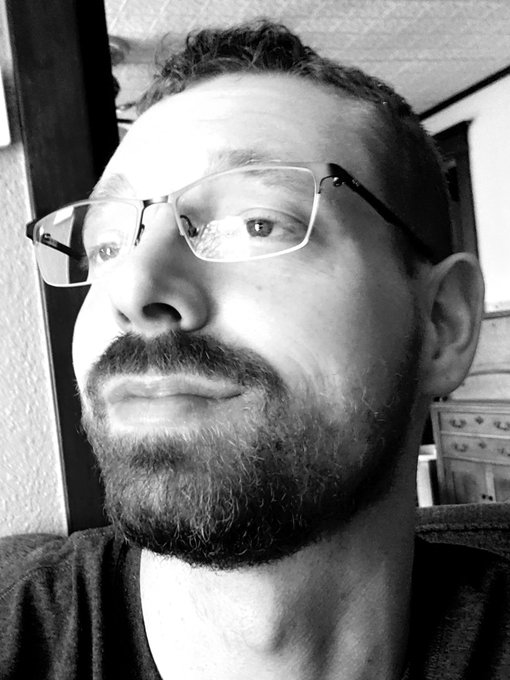 I really wish I wouldn't have shaved my #beard... https://t.co/0ifAQP4Zrg<a href="/tag/beard"class="tags">#beard</a>