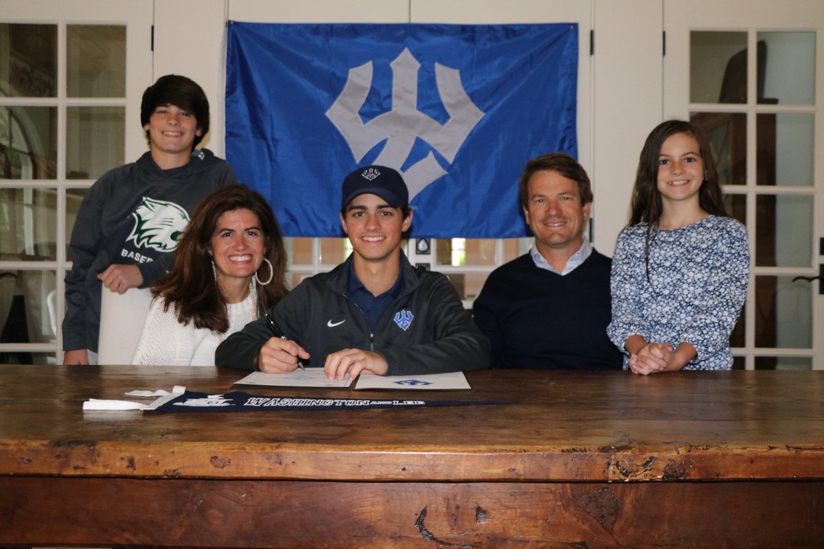 WestminsterATH's tweet photo. Congratulations to Walker McPhail who signed his letter of intent to attend @wlunews and play golf @WLUGenerals https://t.co/iexbrfldpw