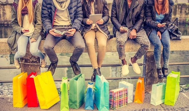 DanRJames's tweet photo. As the world enters the new normal, there will be an even bigger shift towards e-commerce than we’ve previously seen. This is a great opportunity for businesses to invest in customer experience and make the most of the situation 💪🌍

https://t.co/nzatpDe4Rs https://t.co/ldwuklXfU8