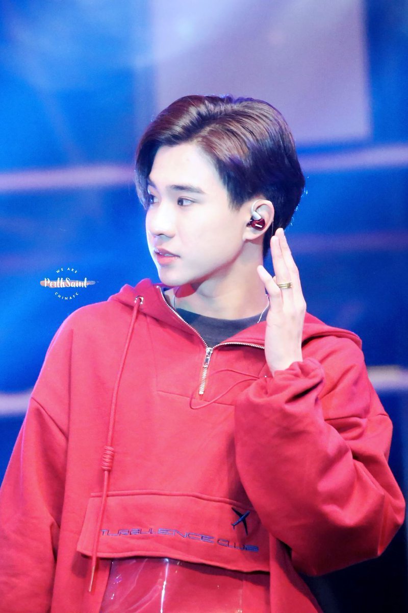 PS15400720's tweet photo. 喜欢你们的瞬间
是我们一生最庆幸的正确选择
cr：logo-PerthSaintChinese
#Trigon520toPerthSaint https://t.co/pGvNqA8MhU