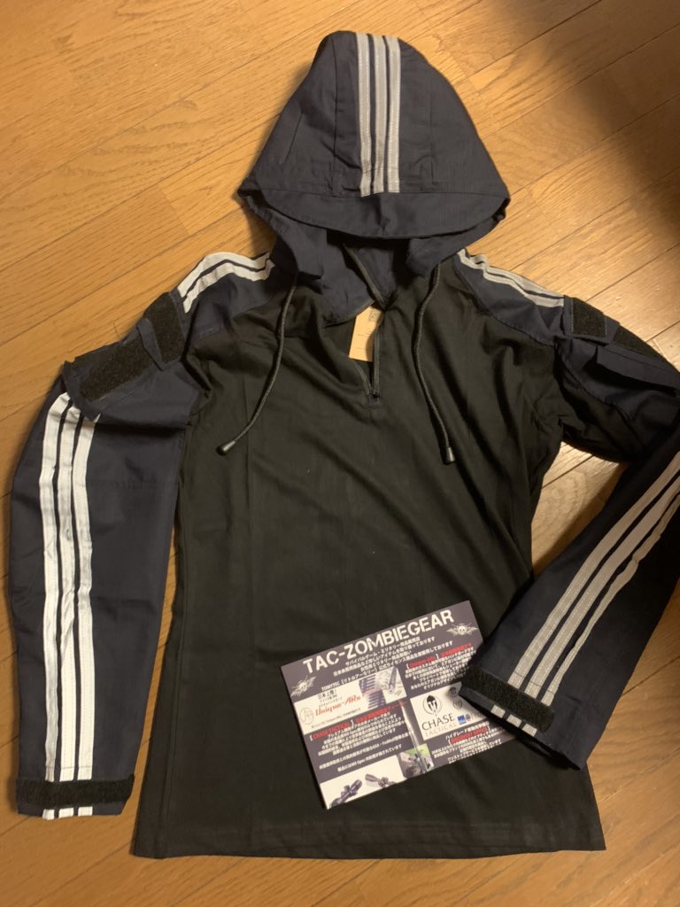 Pumpkin フード付きコンバットシャツ到着 Tac Zombiegear さんの３本の反射テープライン入りのモデル Tac Zombiegear コンバットシャツ フード付き サバゲー