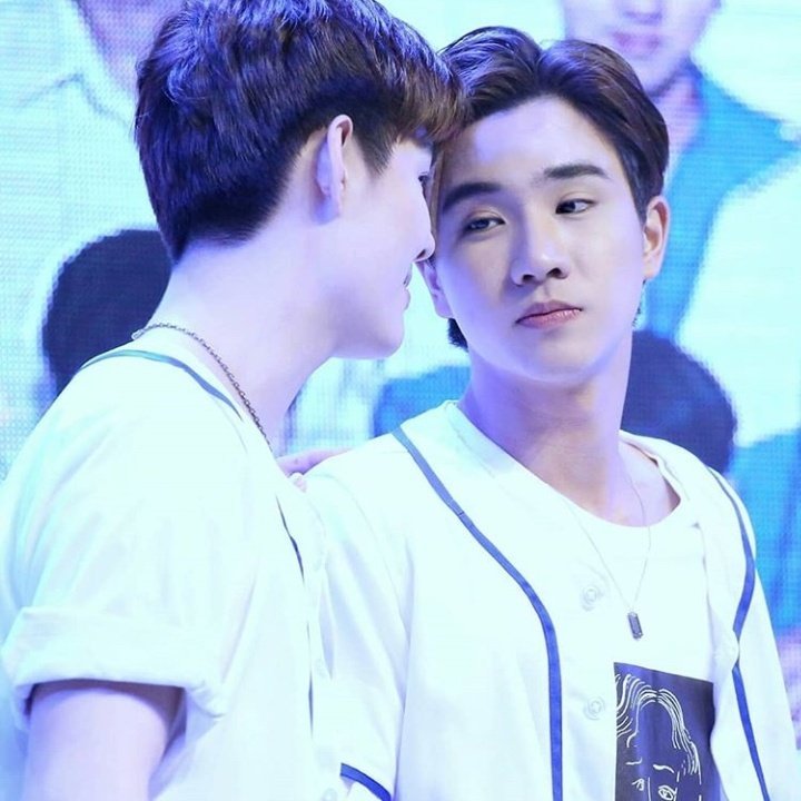 xiaohanjingjing's tweet photo. Love me 'till the summer's done. But keep me in your heart so I hold on
cr：logo-PerthSaintChinese
#Trigon520toPerthSaint https://t.co/HMEbK1hOZf