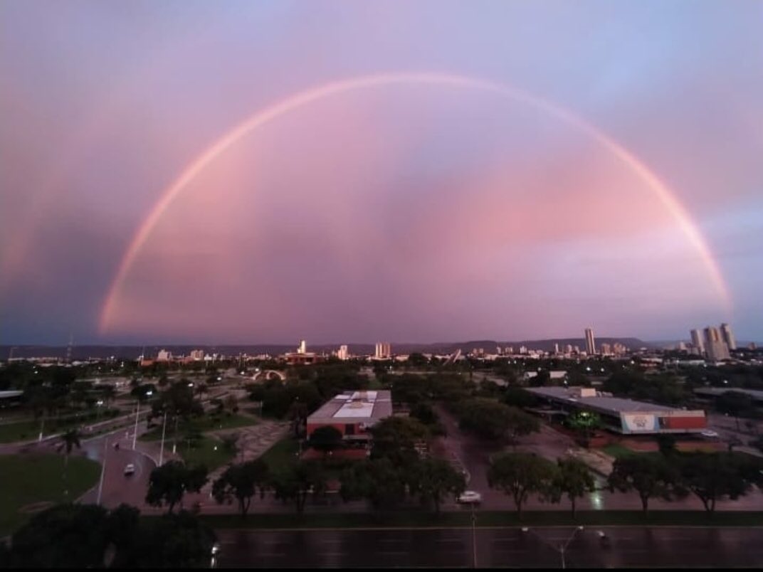 _luanamag's tweet photo. Muito difícil escolher só uma foto pra parabenizar essa cidade, sua beleza natural é a mais encantadora, parabens por seus 31 anos! #palmas31anos #TeAmoPalmas #EuSoudePalmas https://t.co/CxtOZTgAtC