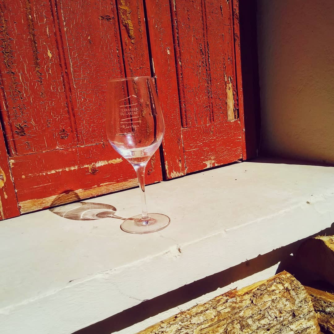jejepro12's tweet photo. Vous aussi votre vin s'évapore avec ce beau soleil toulousains☀️😎?!!
Voici la solution avec notre offre spéciale sur le rosé du @vignoblespelvillain pour être sûr de ne jamais manquer.
Passez commande....
#vin #malbec #cahors #sudouest #vindusud #toulouse #occitanie #fierdusud https://t.co/TyZAZbsPyD