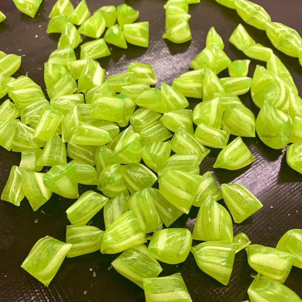 西 剛紀 （たけのり）洋菓子店リビエール on X