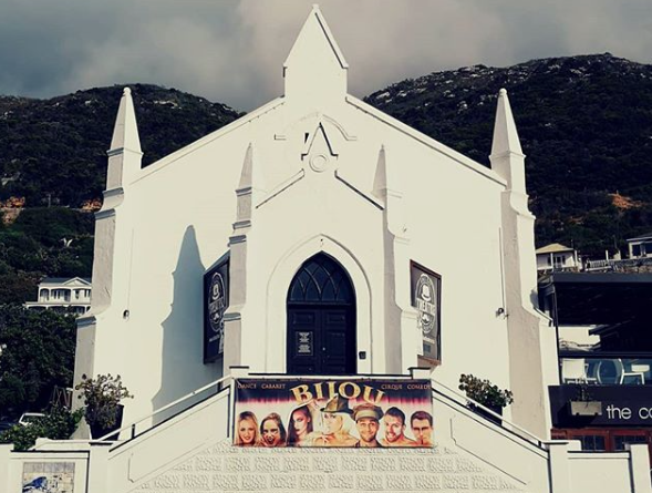Cape {town} Etc tweet media