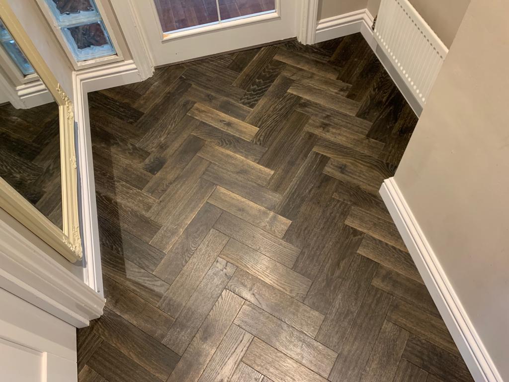 We love the Zigzag Range by local supplier <a href="/V4Woodflooring/">V4 Wood Flooring</a> 
.
.
Installed to this hallway by Justin. 
.
.
Ask us about our contactless sample service and social distanced installations. 
.
.
Our showroom remains closed for the time being.
#herringbone #woodflooring #
