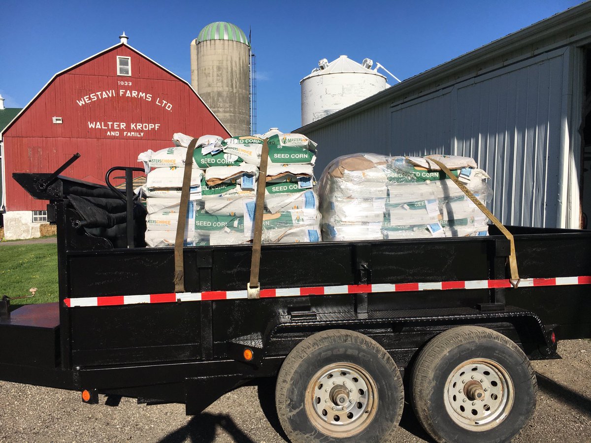 westavi's tweet photo. Last delivery of the season. Planting some Master Choice corn after harvesting fall rye in the next the week or so. https://t.co/9HZYTQpeUU