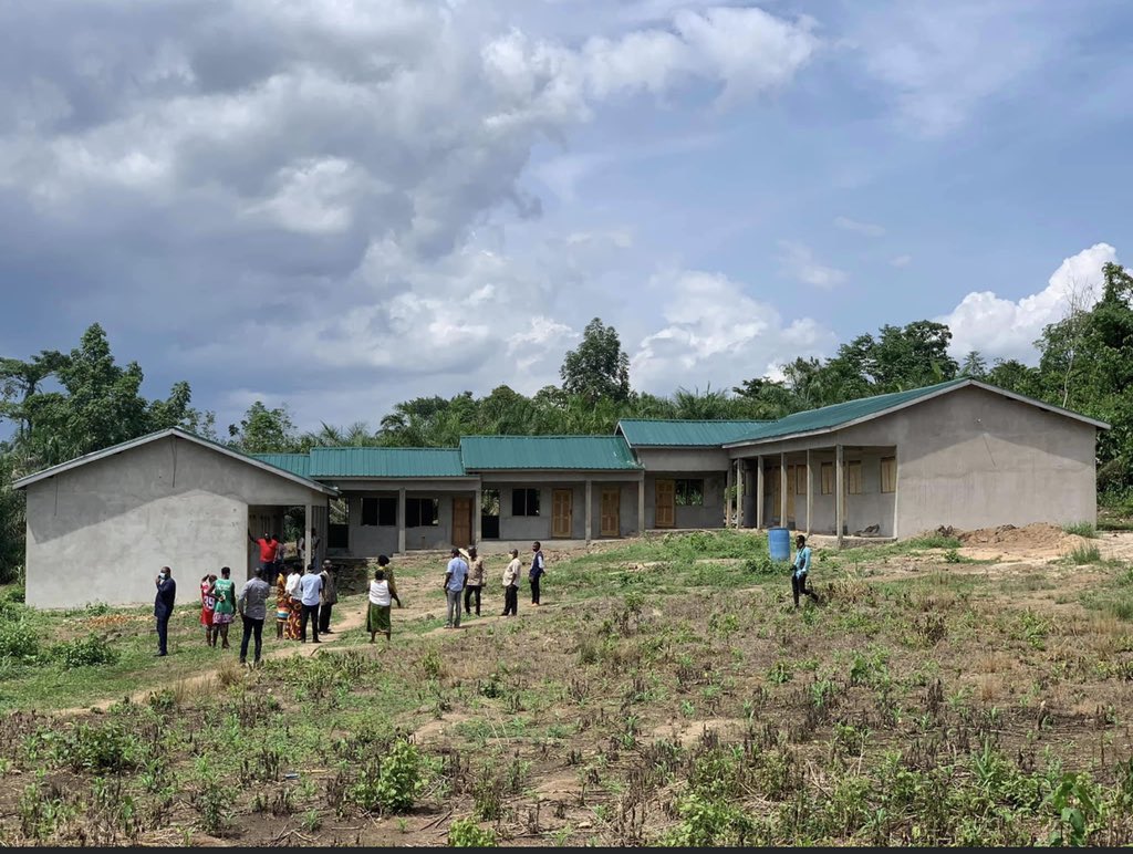 Agona2W's tweet photo. Agona Bosompa Da Wo Ase for the good work done ✅. You will forever be our mother.

Hon. Cynthia Morrison continues to do magic for the Great People of Agona West in the Central Region. 

God Bless you https://t.co/QRRwMRDFHQ