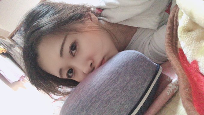 今日は疲れたわぁ  起きて子供らの連絡帳書いて弁当つくって病院行って 帰宅したらすぐ子供（上）デイサービスつれてって 急いで子供（上）の家具組み立ててデイサービスの先生と面談して 終わったらすぐ（下）保育園むかえにいって 帰宅したら宿題（上）みて夕飯つくって今度はマットしきつめて今<a href="/tag/%E3%83%A6%E3%83%A1%E3%83%88%E3%83%8E%E3%81%A1%E3%82%83%E3%82%93%E3%81%AD%E3%82%8B"class="tags"><span>#ユメトノちゃんねる</span></a>