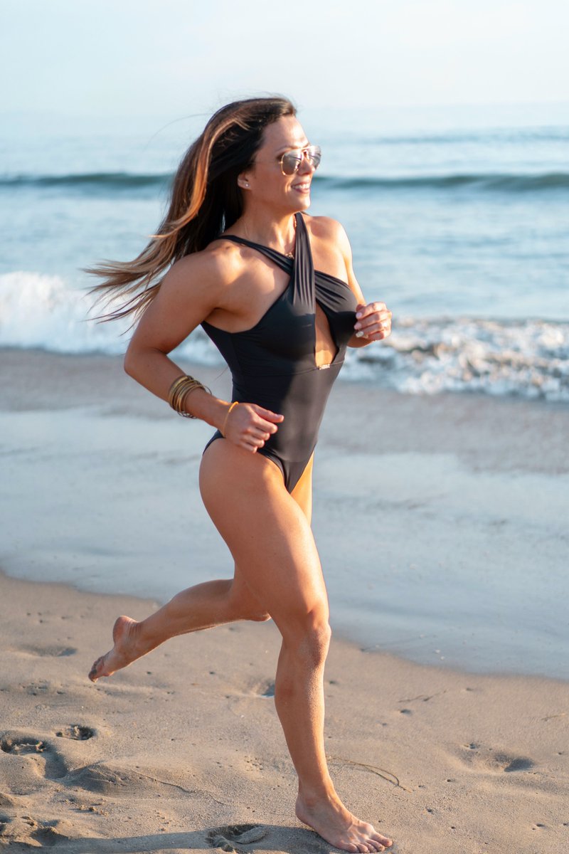 1 month away from summer! Are you guys excited? The beautfiul beach babe @OksanaGrishina is nothing less than #summerbodygoals so let's get ready! #nebbiafitness bit.ly/3cMEetK