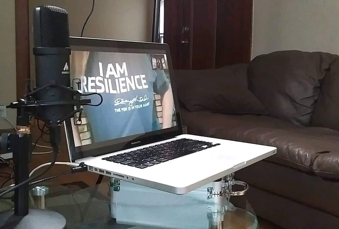 ShadowWorkDocu1's tweet photo. This is Tracie. She's currently living with an autoimmune disorder. Not only that, but she's dealt with a lifetime of #anxiety #PTSD #anxiety and #depression - all stemming from #childhoodtrauma
Her story will shake you to the core.
#autoimmunedisease #Warrior #resilience https://t.co/tXjBDOJQ3M