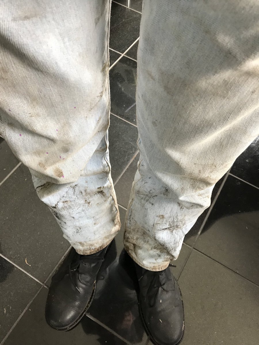 donald_i's tweet photo. The joy of WFH during lockdown is deciding it's not worth putting your briogais in the wash yet because you're cutting peats again tonight anyway. #robach https://t.co/mS1Be2ZLPp