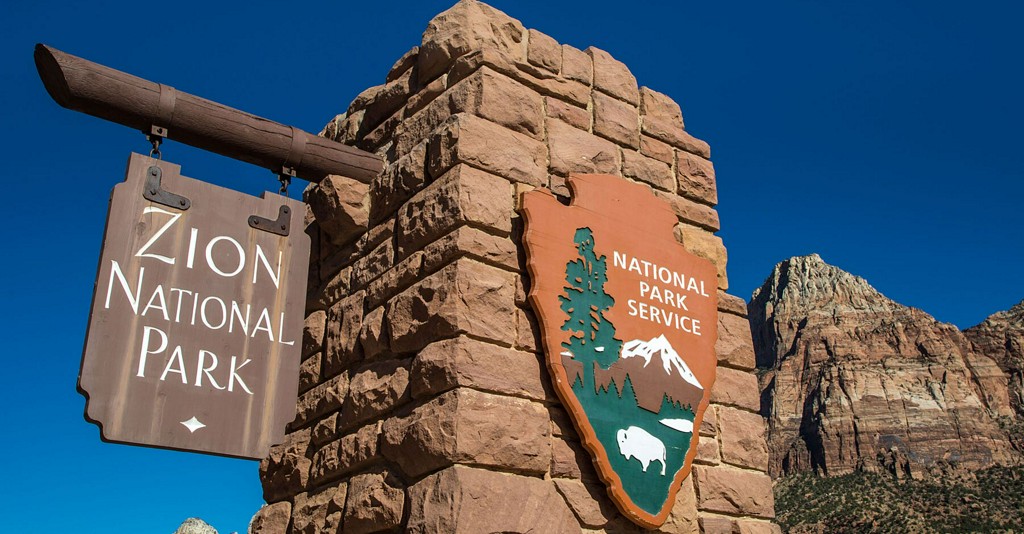 TravelLeisure's tweet image. Zion National Park Is Partially Reopening to the Public This Week (Video) bit.ly/2WRiQ1b
