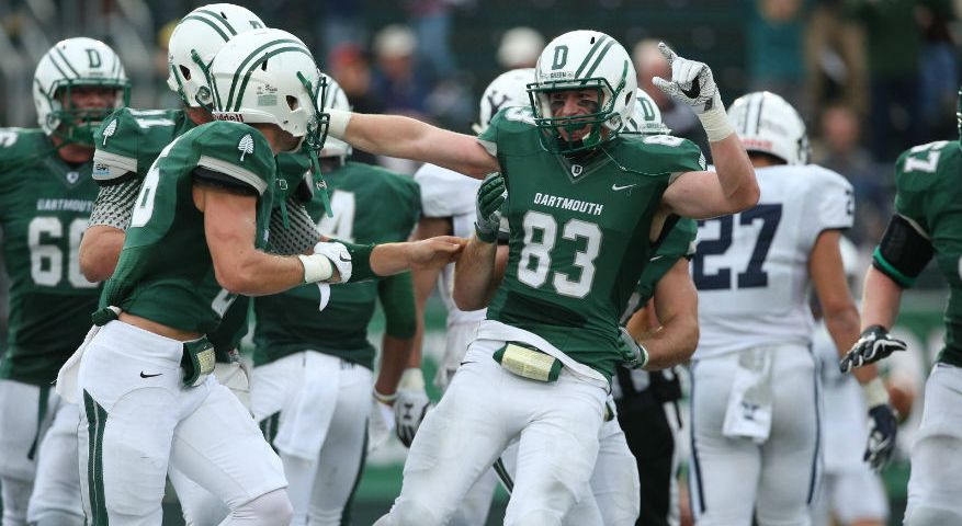 alex_geraci11's tweet photo. Blessed and excited to receive an offer from Dartmouth! 
@CoAcHKeLZZz3 @damehova9 @DBP_Football
 @coach_dobes @cblackshear #TheWoods https://t.co/x19kKF7s4I