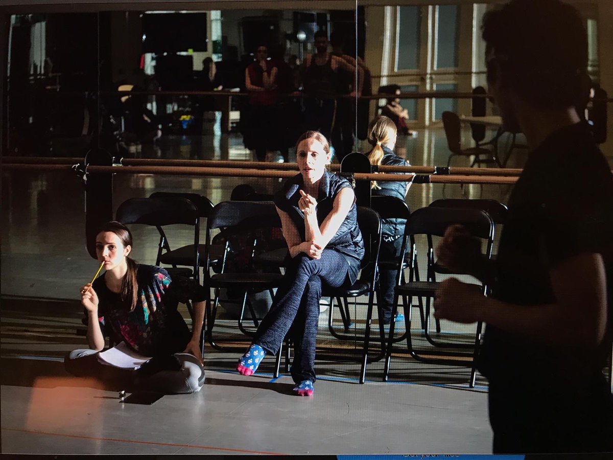 Nickyhensh's tweet photo. 2019 bought about an exciting project to Assist choreographer @StinaQuagebeur for her 1st commission with @ENBallet We shared many laughs and cries together but if anything this project gave me the strength and the confidence to grow. Available to stream for 48hrs from 7om GMT https://t.co/slV8p0qvkf