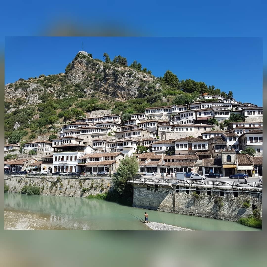 VisitBalkans's tweet photo. Berat, white city with 1000 windows #Albania

@stephanieboth 
#unescocity #berat #visitberat

#visitbalkans https://t.co/xWhcsW1H8F