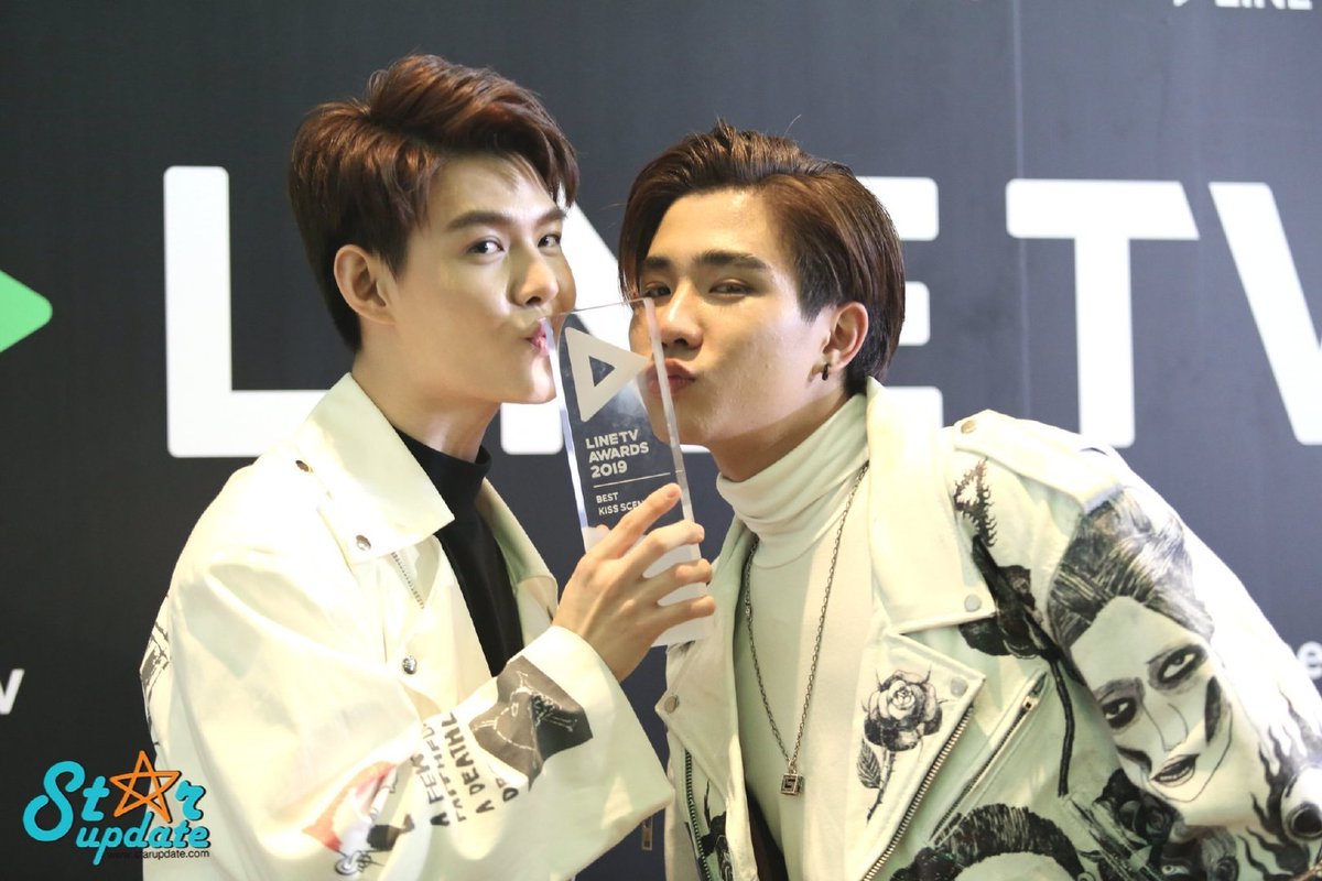 xiaolong04's tweet photo. I miss PerthSaint so much,when can they come back?
🖤❤️🐯🐉
PS火箭大队🚀/ PS Rocket Force🚀
Cr.logo/owner
#Trigon520toPerthSaint https://t.co/pyURLgzlcf