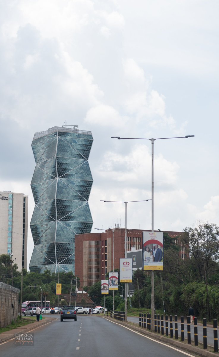Derrickmilimo's tweet photo. Empty streets of Nairobi during covid19 makes you appreciate your surrounding.
#Nairobi #nairobicity #upperhill #igerskenya #igkenya #streetphoto #emptystreets #covid19 #spicollective #africanphotography #africanphotographer #documentingdailylife #dailylife https://t.co/BaIq31jZ3Z