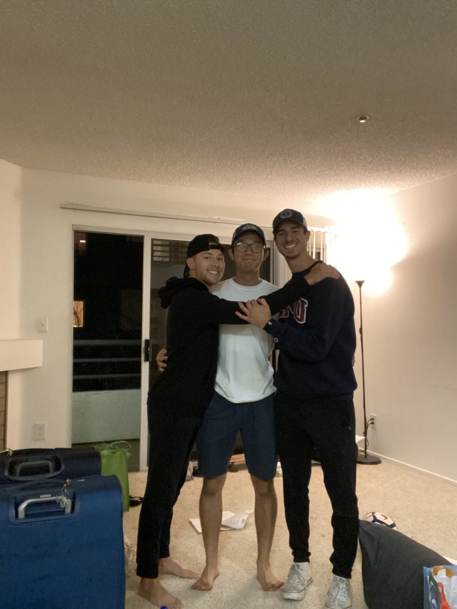 hojoonleee's tweet photo. final days before covid-19 :( https://t.co/JiUKmtlk7i