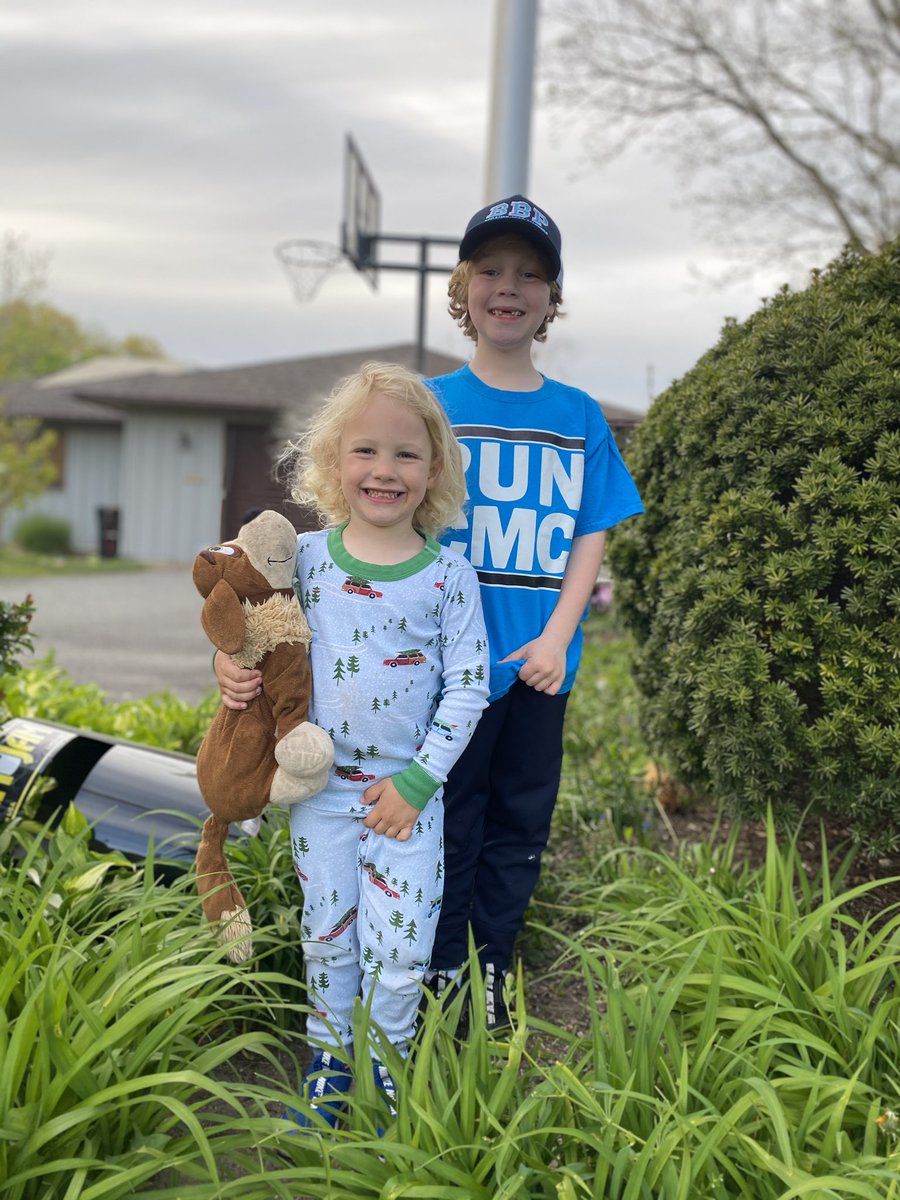 cb_magee's tweet photo. #friendsofcarlyvirtualfunrun2020 #bbpcares #becausenicematters 💙

@BBPSchools @BBPSupt @AcademyBBP https://t.co/ClNB7tpsgT