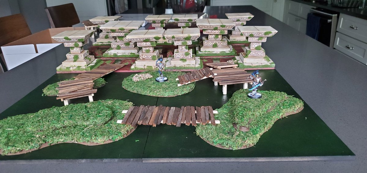 jearrington's tweet photo. Hello denizens of the Eightpoints! As an addon/follow-up to my #DogsofWarcry #Warcry modular board, I made a swamp board which can stand alone or be integrated!  #Warcrywednesday. https://t.co/8pzzB7LilT