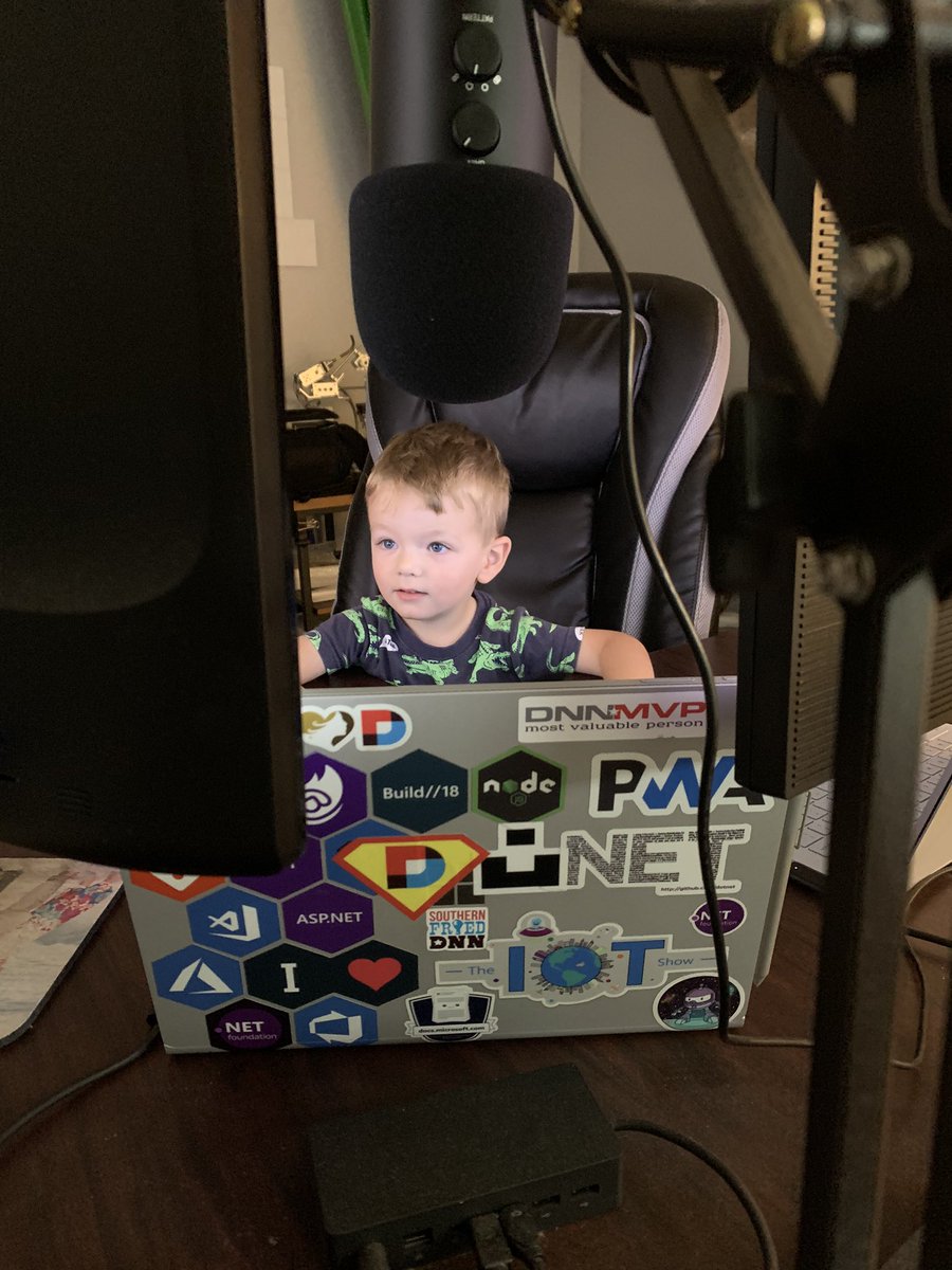 CBPSC's tweet image. A future @azureadvocates tuning into the #MSBuild livestream. Ok well, maybe a little Peppa Pig on the side screen during announcements 🤣 #2YearOldDev #MSBuild2020