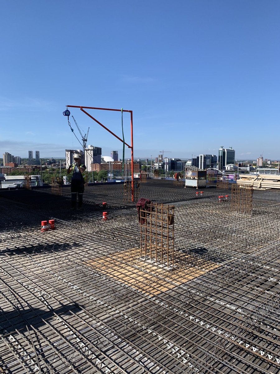 DomisLtd's tweet photo. 1 floor to go! Apartments underway too. Glorious sunshine. Stunning view across to ⁦@ManUtd⁩. ⁦@CERT_property⁩ ⁦@civicengineers⁩ ⁦⁦@LRW_Architects⁩ https://t.co/bKWJ4GTZr2