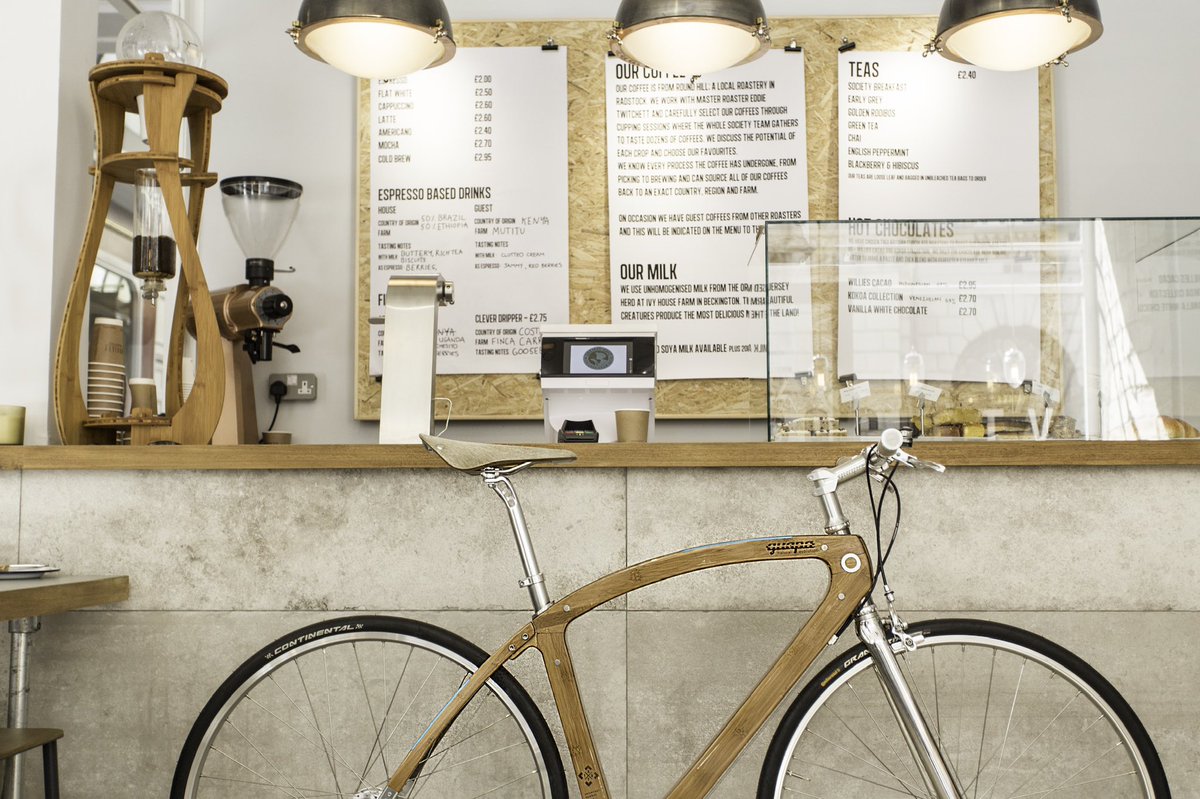 guapa_co's tweet photo. @jellymalin @VoltBikesUK What about one of ours? Beautiful and prob one of the most sustainable around... bamboo and flax. Oh and made in UK 🇬🇧 https://t.co/du4Yym6Y9q