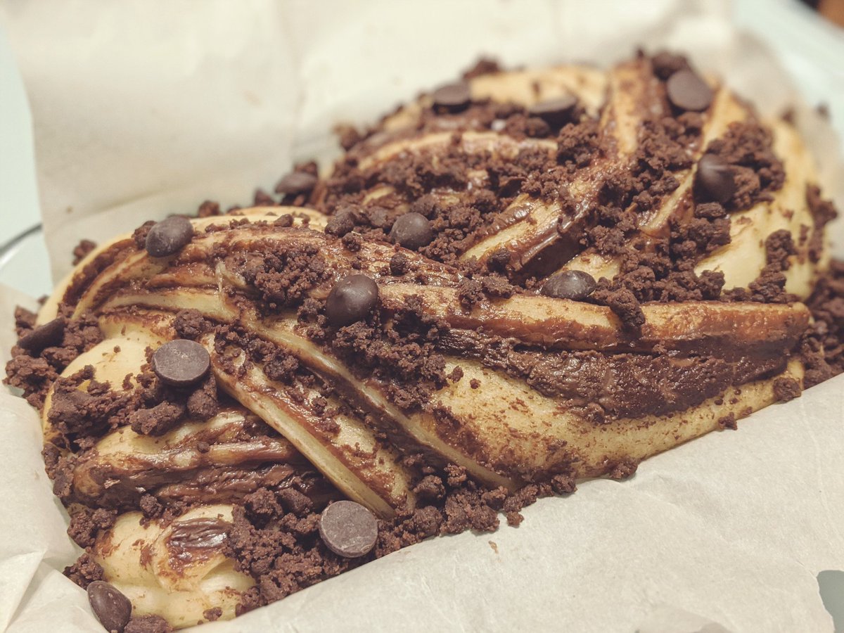 lien_10's tweet photo. "Can we make chocolate babka, mommy?"......sure.....🤤....he really did ask lol #LifesSimpleIngredient #Quarantine #bakingwithkids #chocolatebabka #mommyandsontime #stayhome #bakingalldaylong #yycliving #yycbaking #CdnWheat #EatWheat #ABwheat #COVIDbaking #baking https://t.co/ce4roT9xVJ