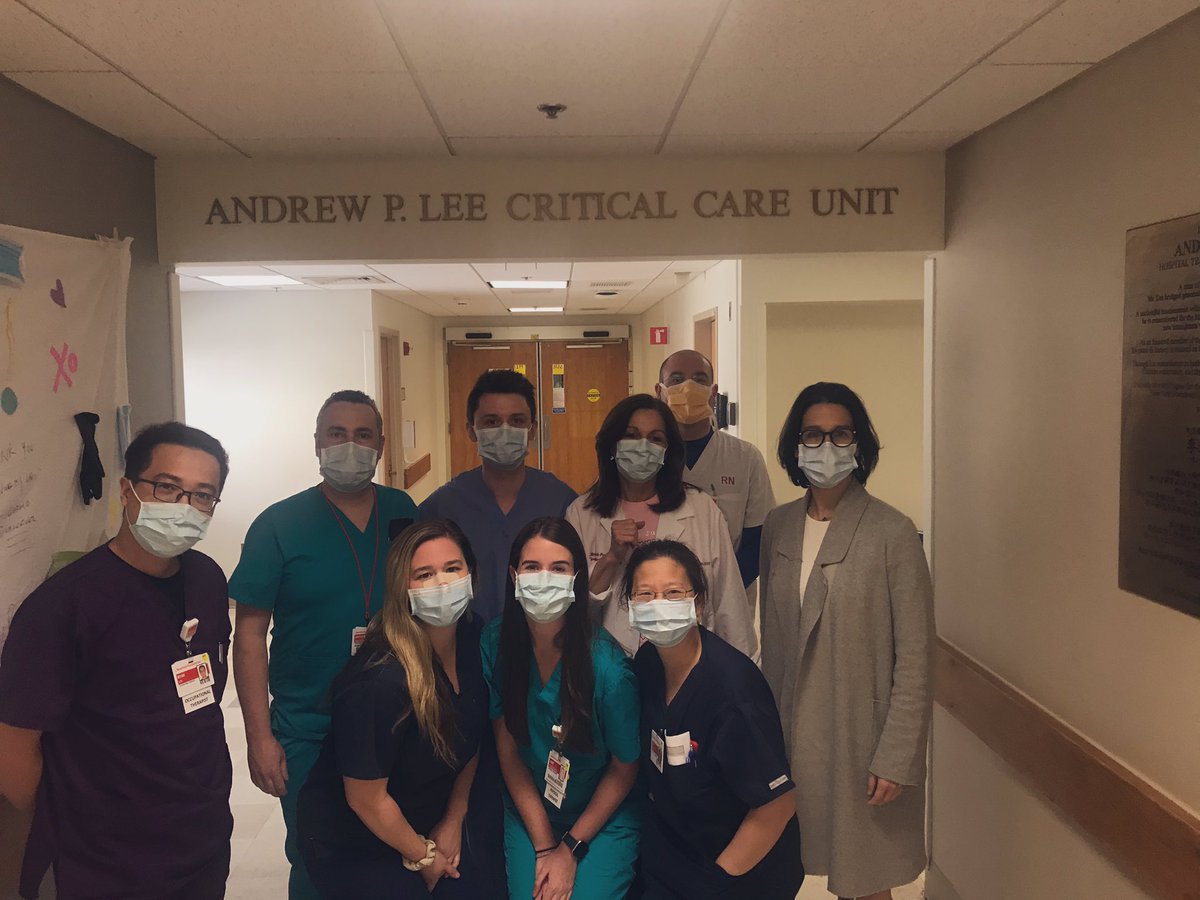 besada02's tweet photo. So proud of this amazing Proning Team at LMH. This team of Nursing and Rehab are a mighty force! https://t.co/JRppdpXqu8