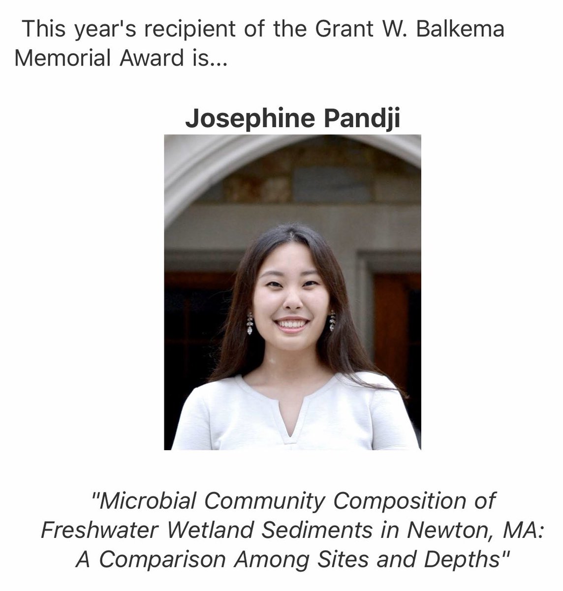 So proud of my first <a href="/BostonCollege/">Boston College</a> research student: awarded the bio dept’s Grant Balkema Undergraduate Research Award for best thesis - way to go, Jo! Congratulations👩‍🎓 #seniorthesis #microbialecology #mudscience