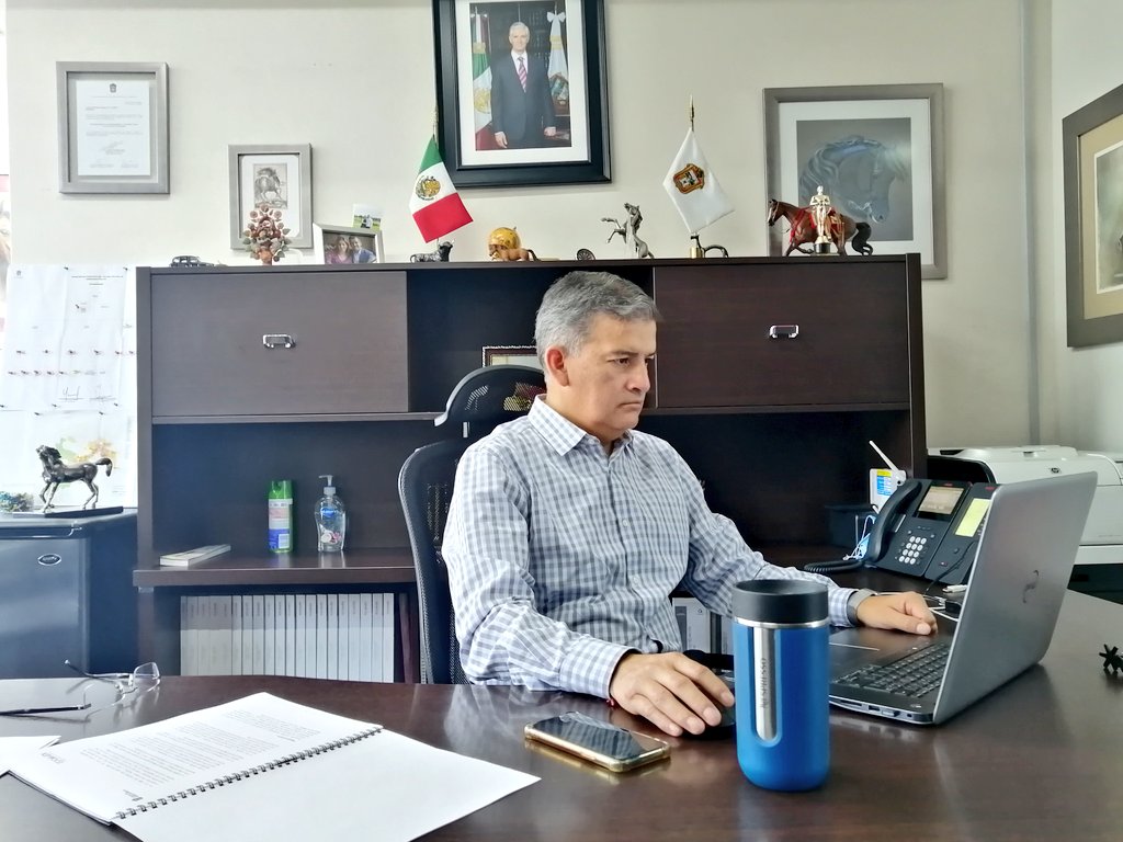 <a href="/AytoTecamac/">@AyuntamientoTecámac 2019-2021</a> comprometido con <a href="/Edomex/">Gobierno del Estado de México</a> y <a href="/SS_Edomex/">Secretaría de Seguridad del Estado de México</a> para construir gobernanza con base en la Justicia Cívica. <a href="/SecretariadoGEM/">Secretariado Ejecutivo</a> <a href="/VictorAguilarT/">Víctor Aguilar T</a> <a href="/marco_cancino/">Marco Cancino</a> <a href="/IntPublica/">Inteligencia Pública</a> <a href="/CPDedomex/">Centro de Prevención del Delito</a>