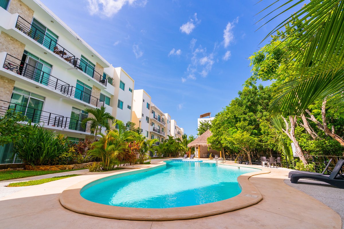 Tucanton's tweet photo. ¡Estrena en Playa del Carmen, Quintana Roo!
📍  A 50 km del Aeropuerto Internacional de Cancún.
🏊 Alberca
Informes  👉https://t.co/PfVH3m5qRJ https://t.co/61NWtBalwZ