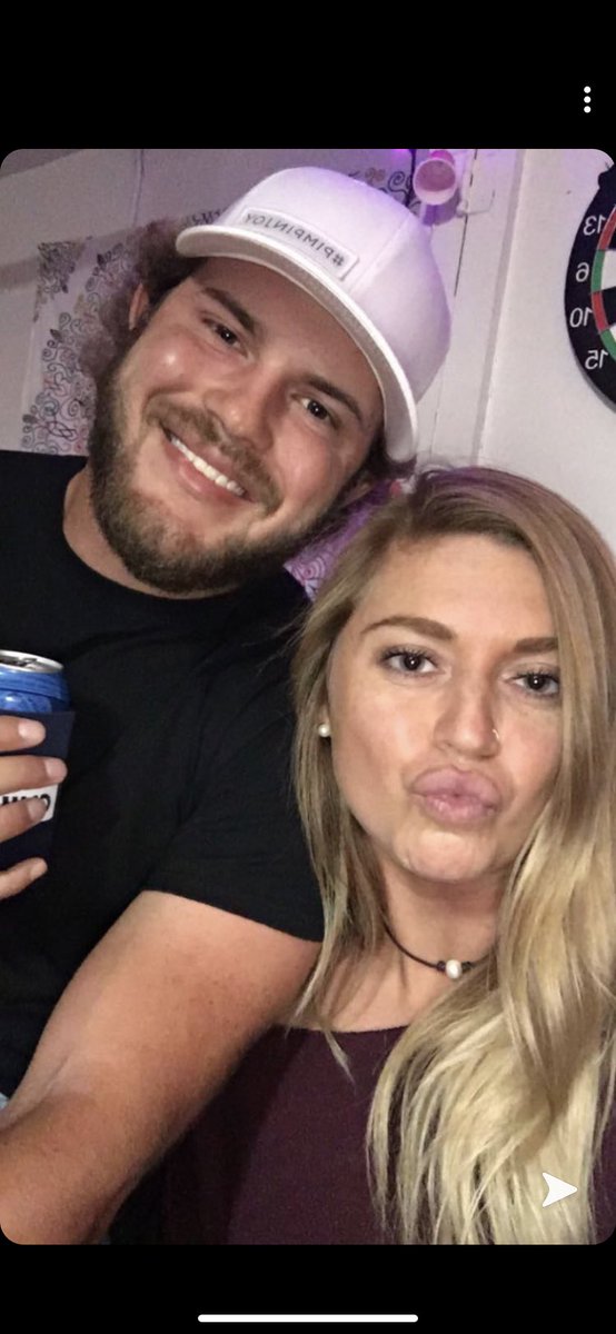 bailey_schenck's tweet photo. Happy birthday @KayleeMurphy_ hope you have a great day! 🤗 https://t.co/GFyWt7oJsZ