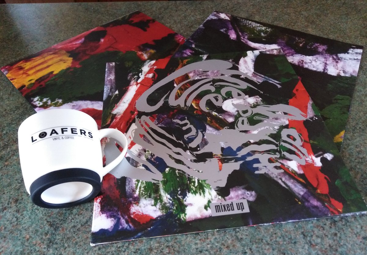 Fishing4Comp's tweet photo. Loving everything about @thecure  Mixed Up album💕🎶 Thanks to wonderful @loafersvinyl for the delivery of this gem and The Cure for the wonderful music and songs I have enjoyed for many a year 💜💕🎶#independentrecordshops #vinyl #supportindependentstores https://t.co/gNieG4mMtk
