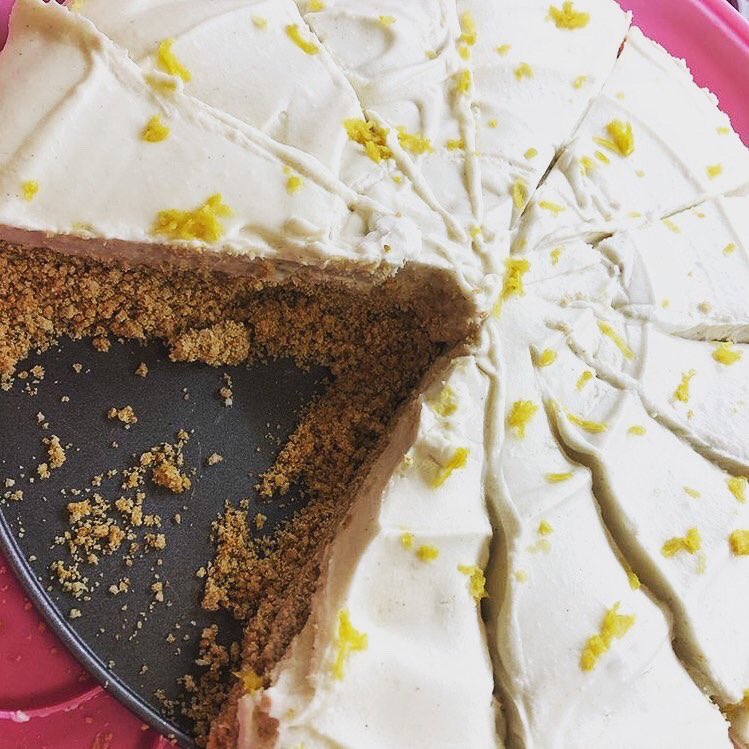 CatfordFoodMkt's tweet photo. @joyshealthsanctuary is now open for #takeaway and #collection from 9am-3pm,  Tuesday to Saturday. There’s also a lunchtime #delivery service available for those within a 5 mile radius of Catford Shopping Centre SE6 4JU. Give them a call on 020 3719 9223 or 07947 972 651. https://t.co/iz0hh73nVt