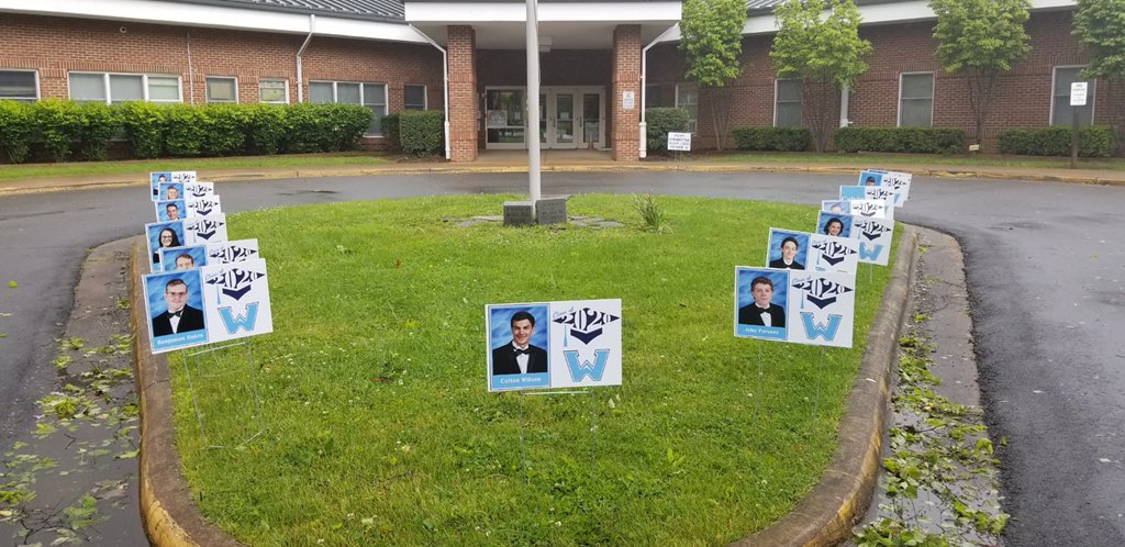 WHS/WIA Senior 2020 Yard Sign Scavenger hunt is underway. Can you find their location today?? Maybe snap a photo a tweet it out? Remember not to take your sign yet! You will receive them after graduation on May 30th. Wednesday Hunt #3