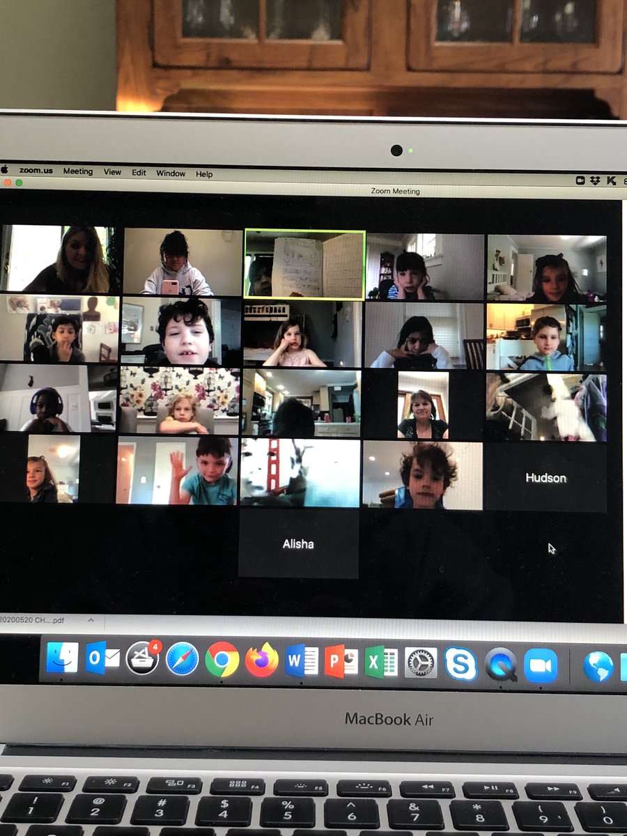 CHBullockSchool's tweet photo. @RRothmanPerkins @TCRWP Some first graders celebrating their poems remotely! 💙💚 #chbproud #chbstrong https://t.co/jNP6GpDBzr