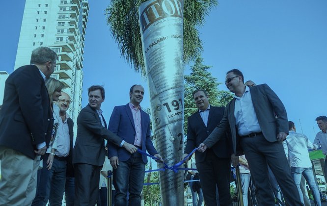 MEDIOS Y POLÍTICA

#ElLitoral acude ahora a los “superpoderes” de Perotti para cobrar una deuda de Lifschitz 👉 bit.ly/2LIxj8W

El grupo empresario presentó carpetas para la consolidación de deudas, que resistió furiosamente desde su línea editorial.