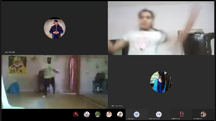 Chand19495176's tweet photo. Online Remote Learning #Dance Class. 7th And 8th Students Are Enjoyed Dance Class. 
@STSWSRAJGOMAL 
@prabhjo60556013
#MicrosoftEdu #remotelearning 
#cbseindia29 #SDGs
#Microsoftteams 
#onenoteclassnotebook 
@Juanatech https://t.co/QmkxTriygZ