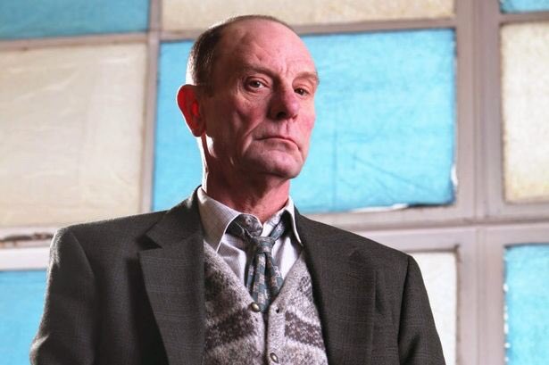 1. Grantly BudgenKING of Waterloo Road! Our long standing leader & ESSENTIAL to the show! The most sarcastic man in the universe. Hated kids. Hated people. Hated absolutely everyone & everything EXCEPT from his darlin wife Fleur & Dame Maggie. Best character in TV history!