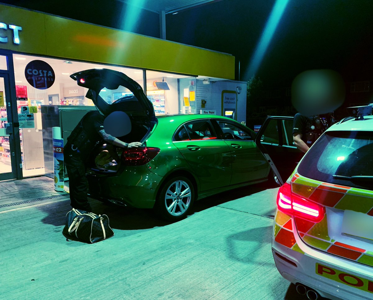 Trafficwmp's tweet photo. This car was stolen in London last night before we saw it in Solihull. We safely arrested the driver on a petrol station forecourt when he tried to “style it out” after seeing us. He turned out to be very drunk &amp; had no licence either. 🙈 https://t.co/jyPoDun7U1