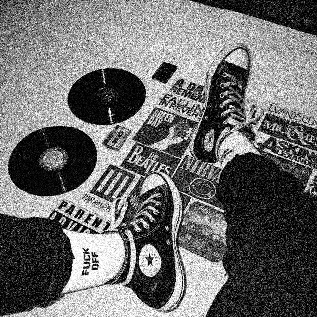 𝖁𝐲𝐳𝐢𝐬 rest tweet media
