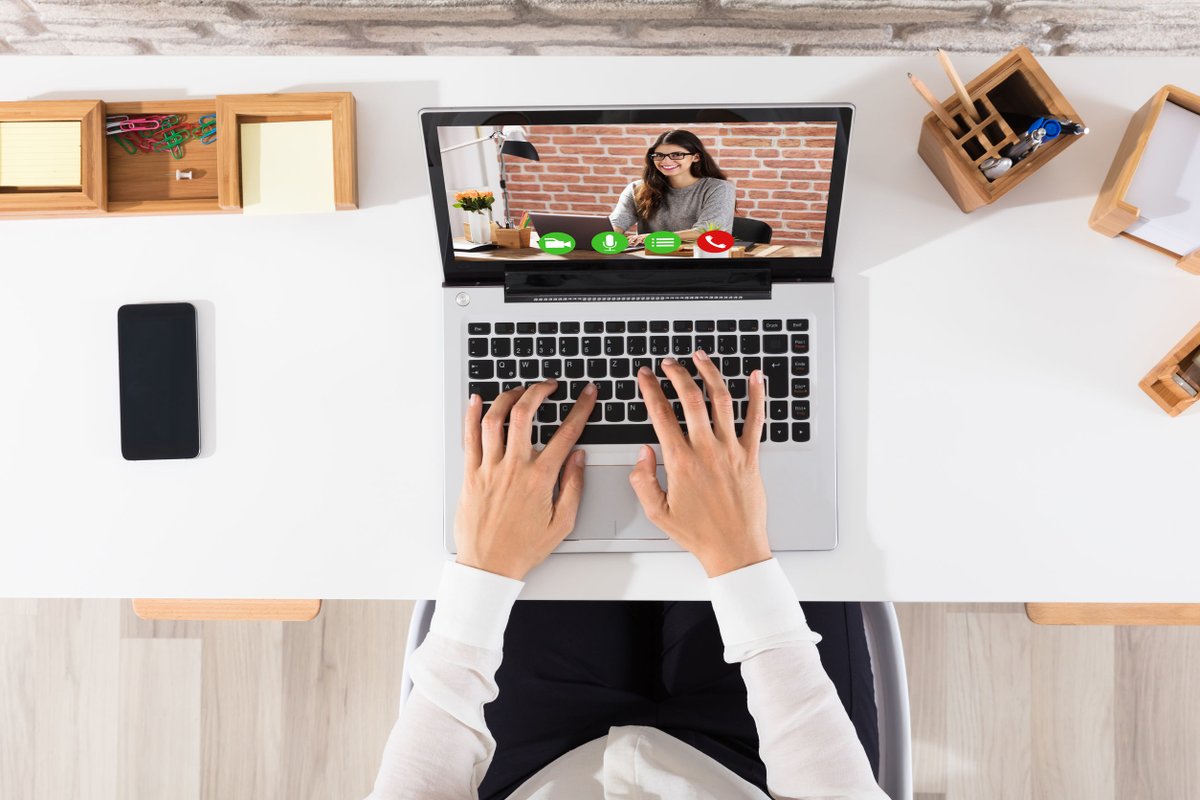 dualooHR's tweet photo. Wären Sie bereit, den kompletten Rekrutierungsprozess digital und remote zu handhaben? Best Practices Übersicht für Lösungen von "in Persona" zu "digital". 
https://t.co/Yo1NJmirUA

#remoterecruiting #digitalisierung #digitaltransformation #recruitment https://t.co/5uZmsUdlFK